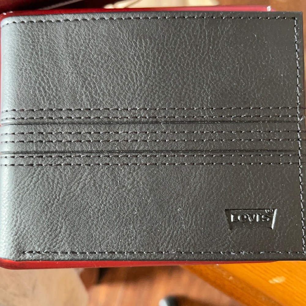 Levi’s Wallet